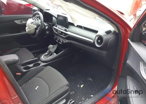 2022 Kia Forte Lxs z USA, uszkodzony, nr VIN 3KPF24AD2NE452706